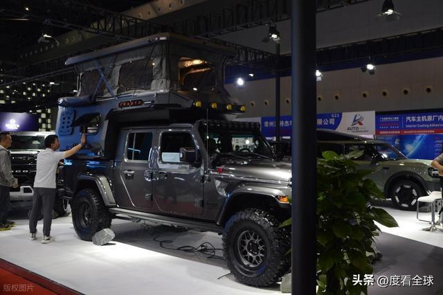 海！RA 车展曝改装新趋势普通人也能玩AG真人登录入口208 台狠车霸屏上(图16)